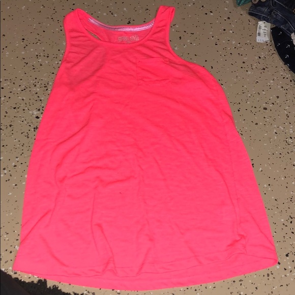 tank top - Picture 1 of 2